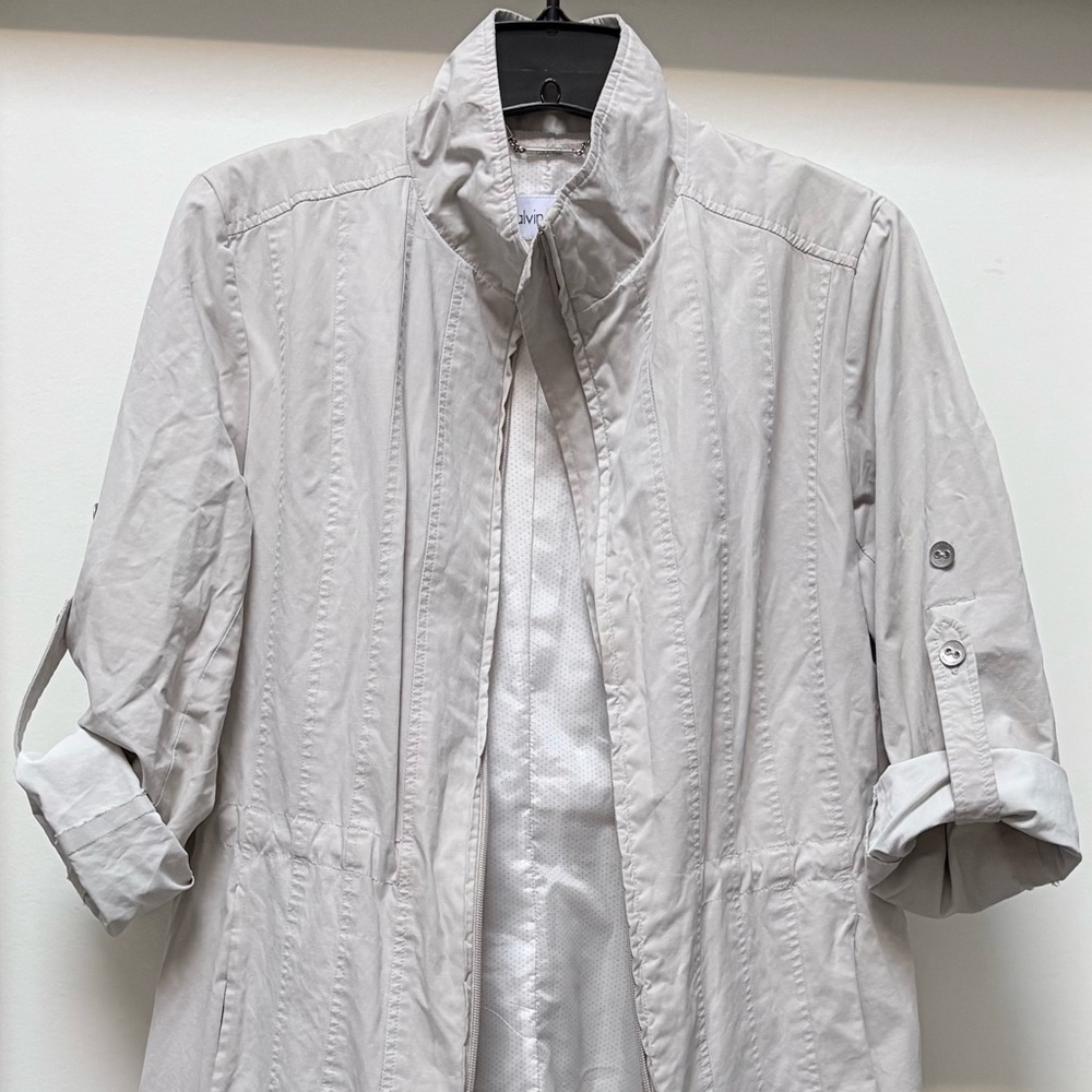 Calvin Klein Women’s Small Light Gray Coat Cinch Waist Zip Front - Picture 5 of 14